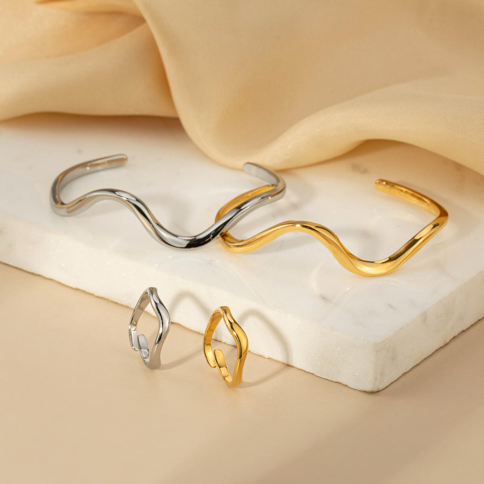 Wave-Pattern Jewelry Set (Bangle + Ring)