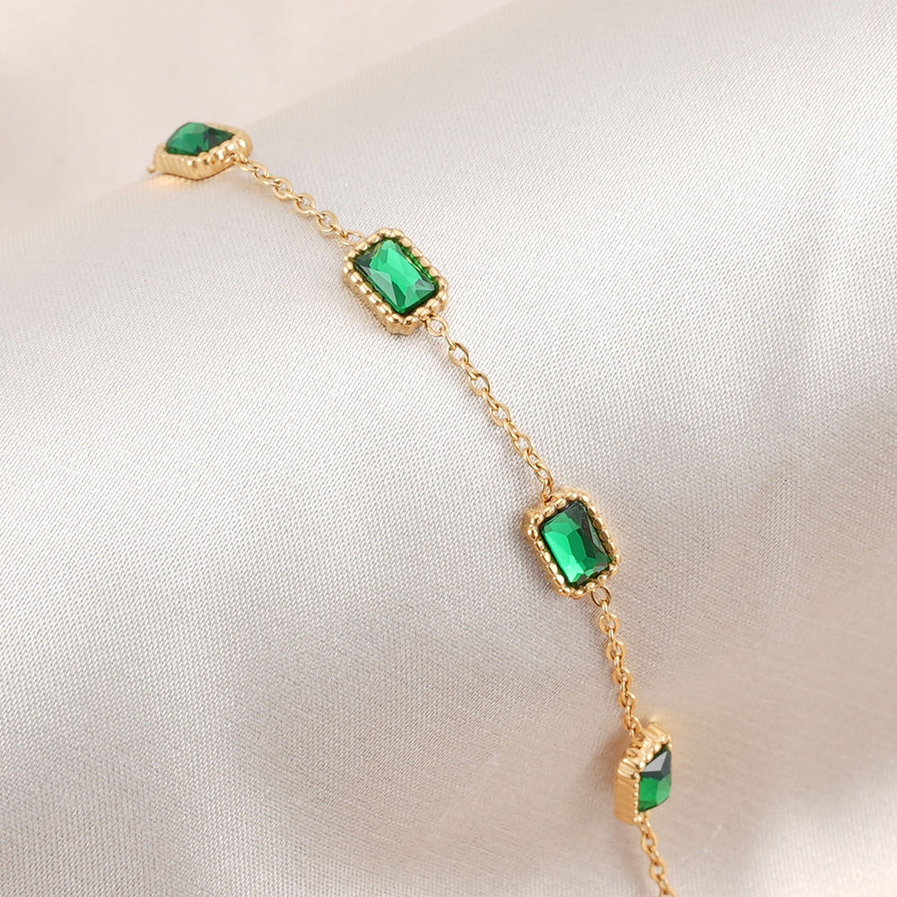 Second image of Fashion Bracelet En Acier Inoxydable 2024 Stainless Steel 18K Gold Plated Emerald Zircon Bracelet Women