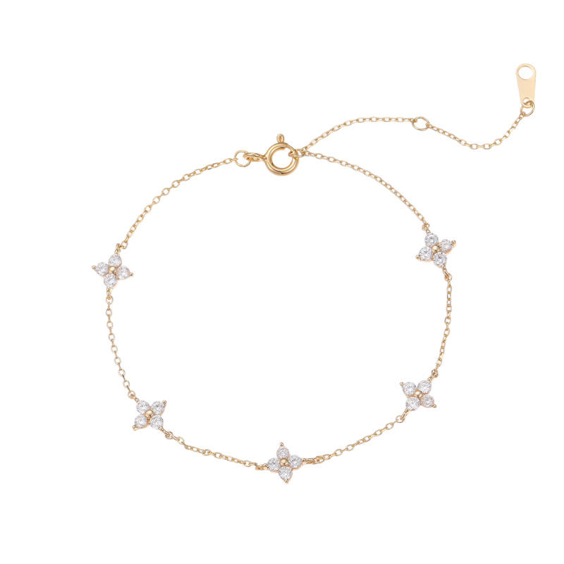 Gilded Four-Petal Flower Diamond-Accented Thin Chain Bracelet