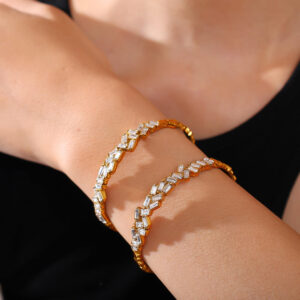 Hcd78be9ba66b47b793c18f2a3dccac96w