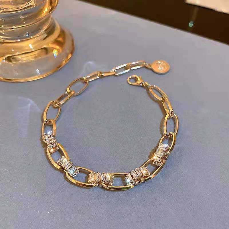  European and American light luxury alloy zircon chain bangle
